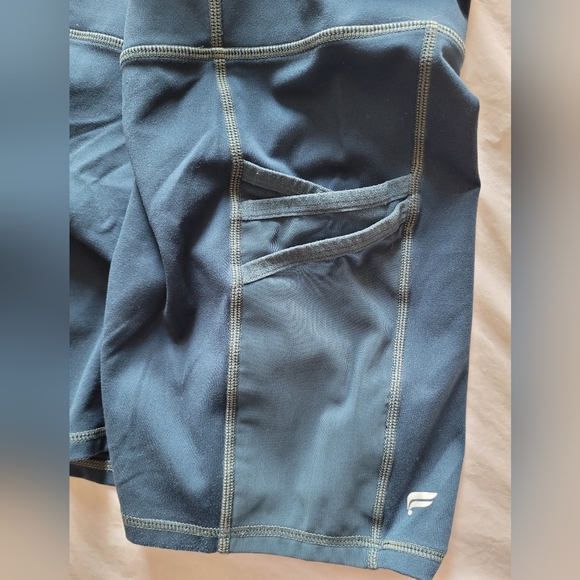 Fabletics Shorts - Picture 2 of 3